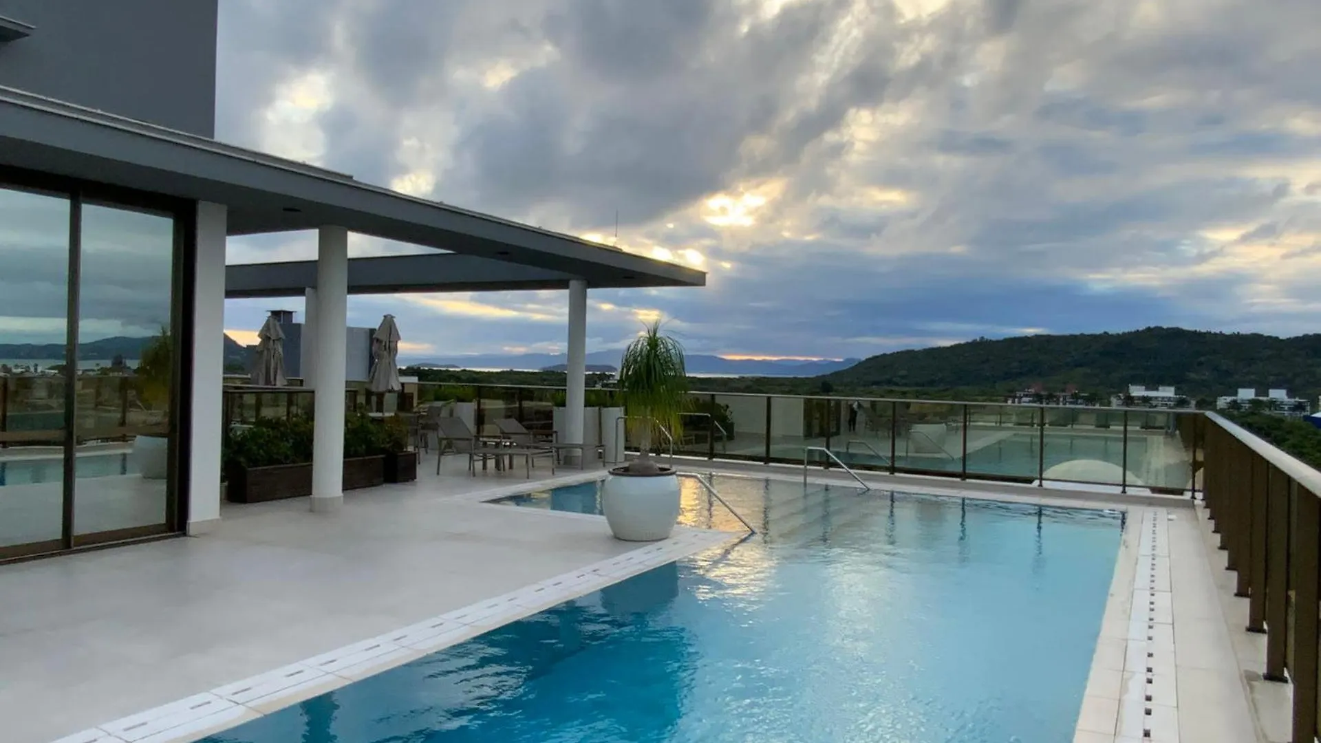Elegancia E Conforto Em Jurere Int. Xm1812 Florianópolis Apartamento