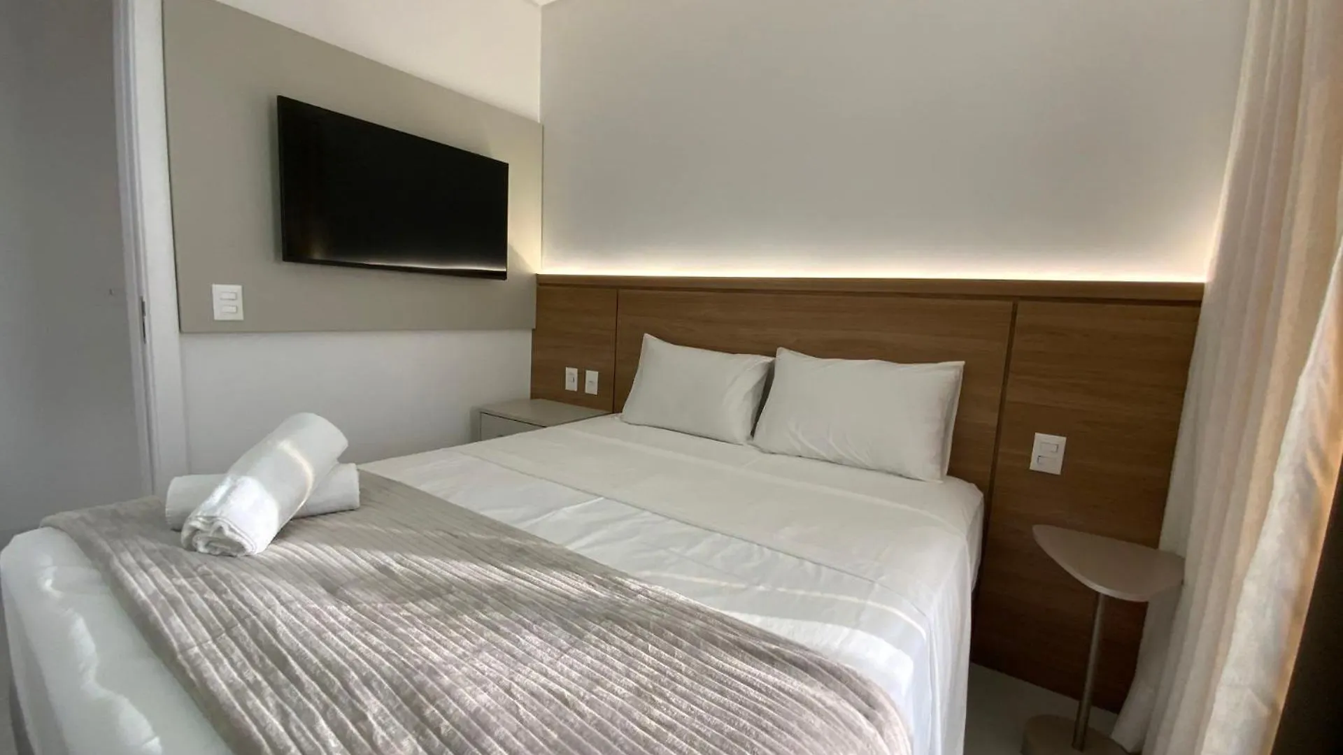 Elegancia E Conforto Em Jurere Int. Xm1812 Florianópolis