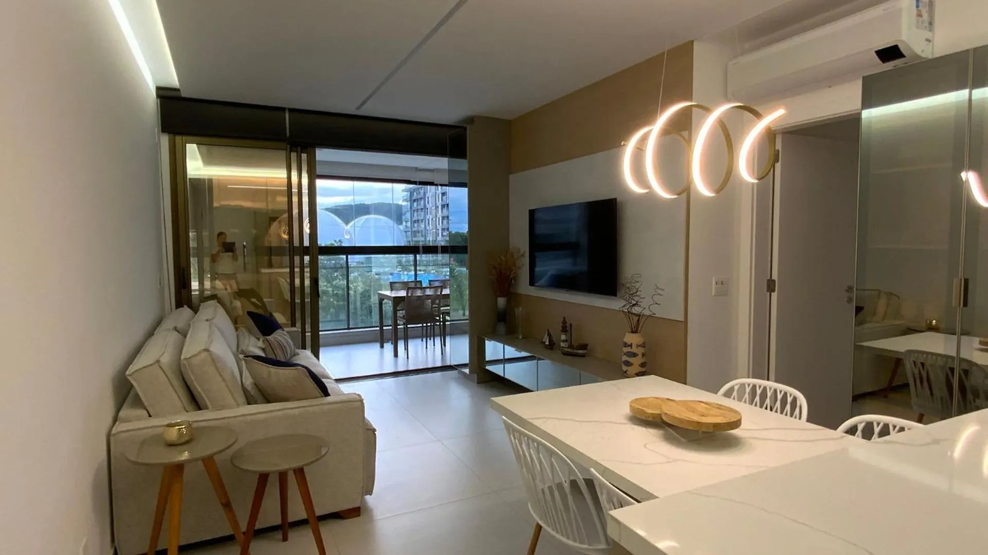 Apartment Elegancia E Conforto Em Jurere Int. Xm1812 Florianópolis